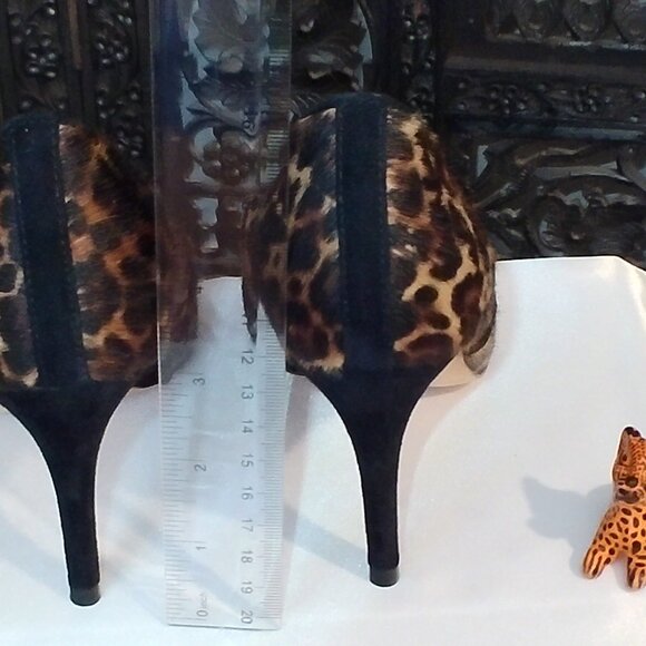 Elaine Turner, Leopard Print, Size 7 Womens Pumps - Picture 7 of 8